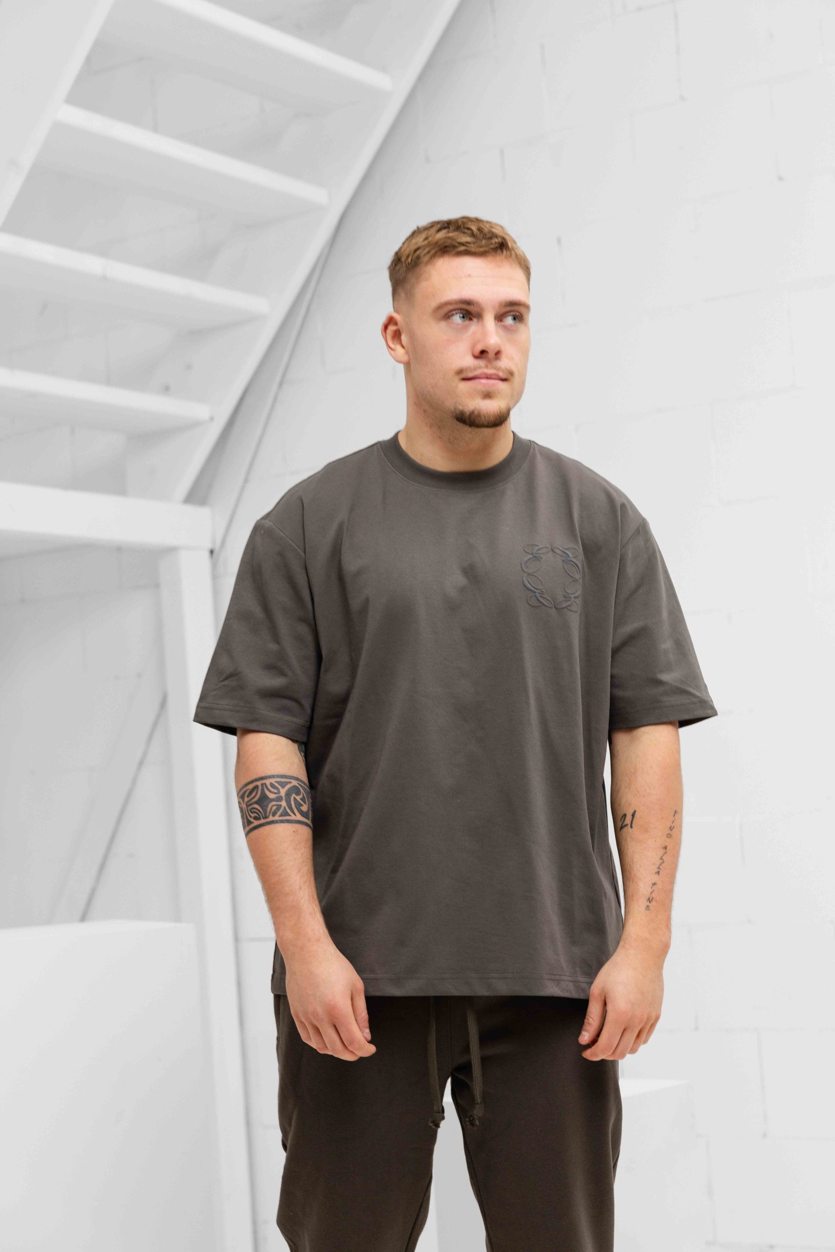 Cou7ure Essentials Classic Logo T-Shirt Heren Donkergrijs