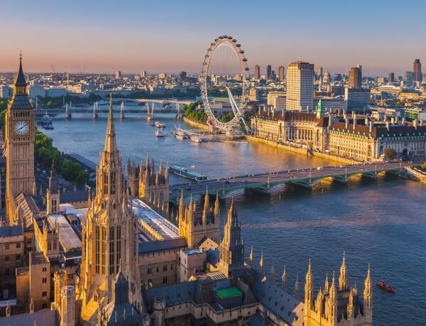 Ravensburger Puzzle 16627 - Stimmungsvolles London - 2000 Teile Puzzle für Erwachsene und Kinder ab 14 Jahren, Stadt-Puz