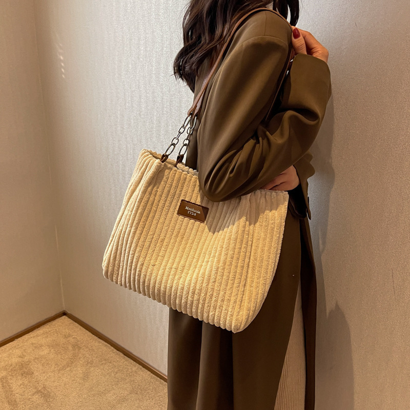 (37x26cm) Damen Kordsamt Handtasche Fashion Retro Umhängetasche - Beige