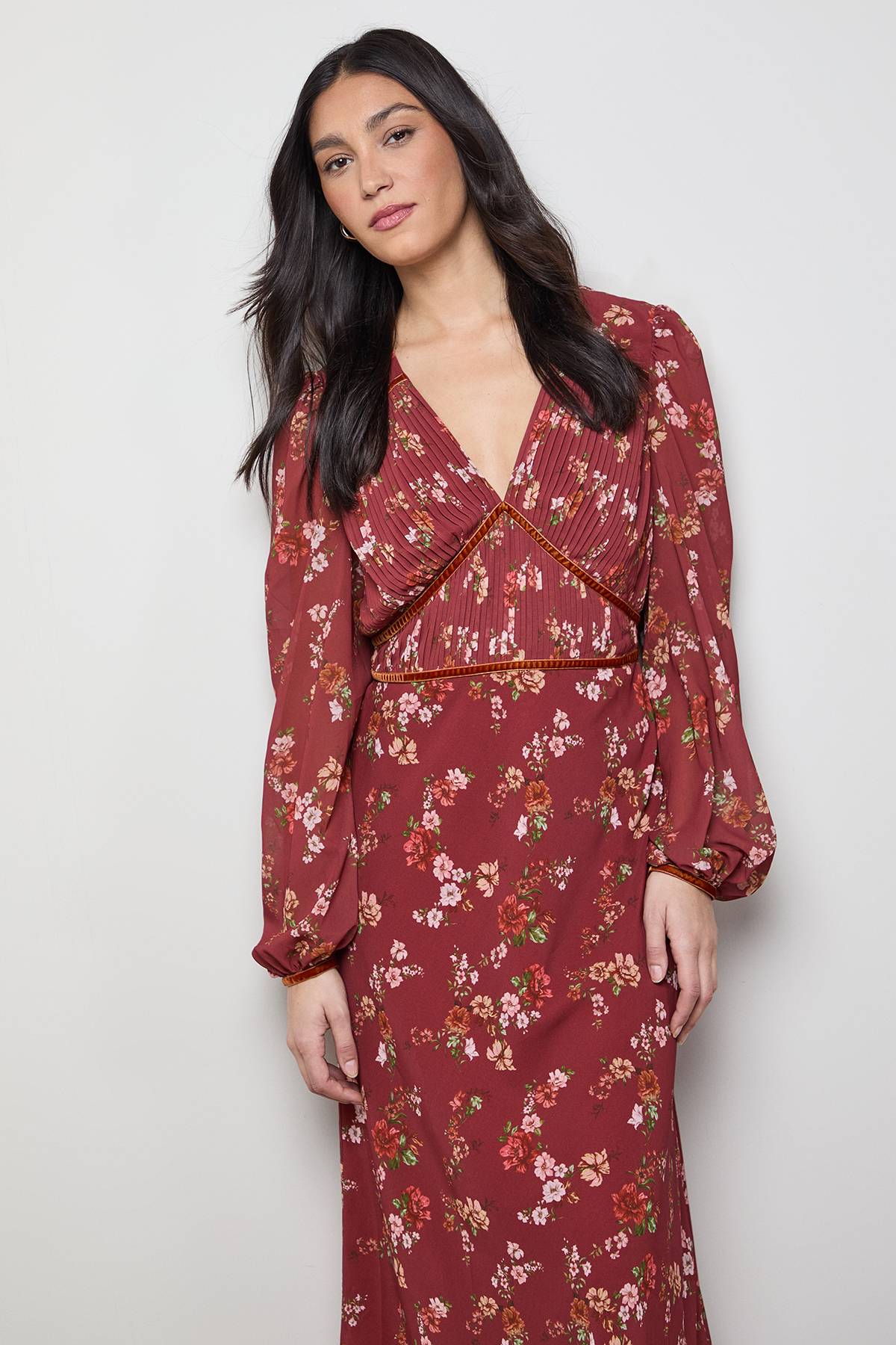 Oasis Robe Mi-Longue à Corsage Plissé Imprimé
