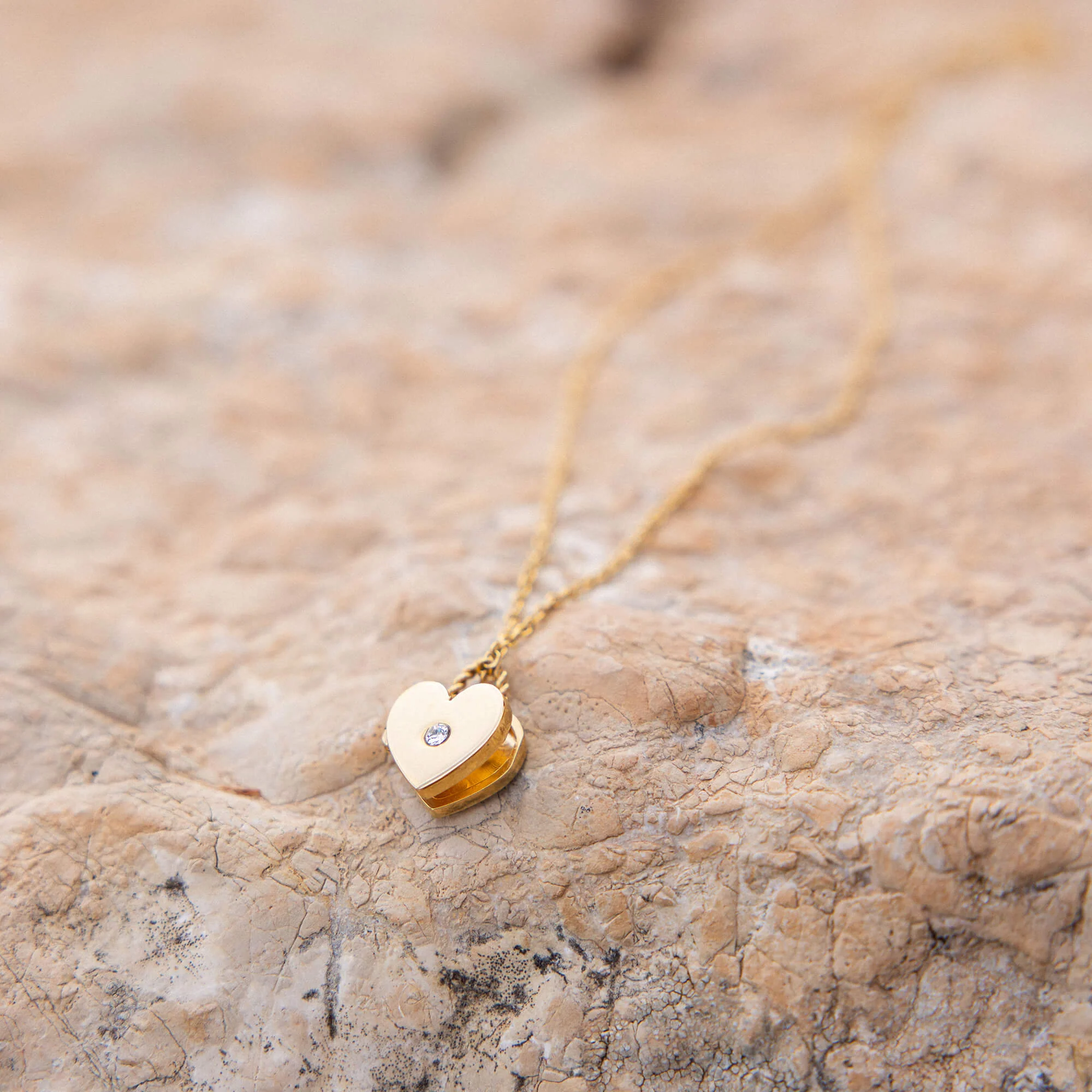 Heartbeat Medaillon Kette - PURELEI