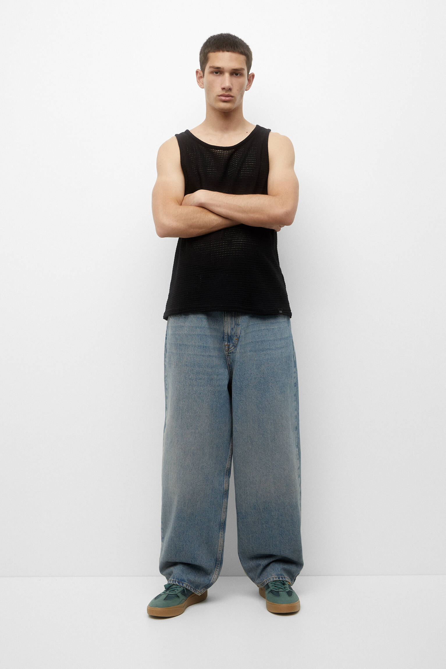 CALÇA JEANS LARGA E ESTILO BAGGY - AZUL MÉDIO