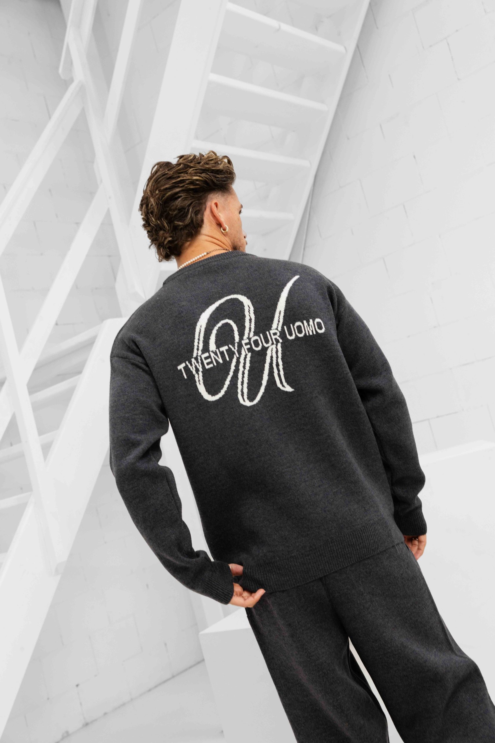 24 Uomo Knitted Trainingspak Heren Dark Grey