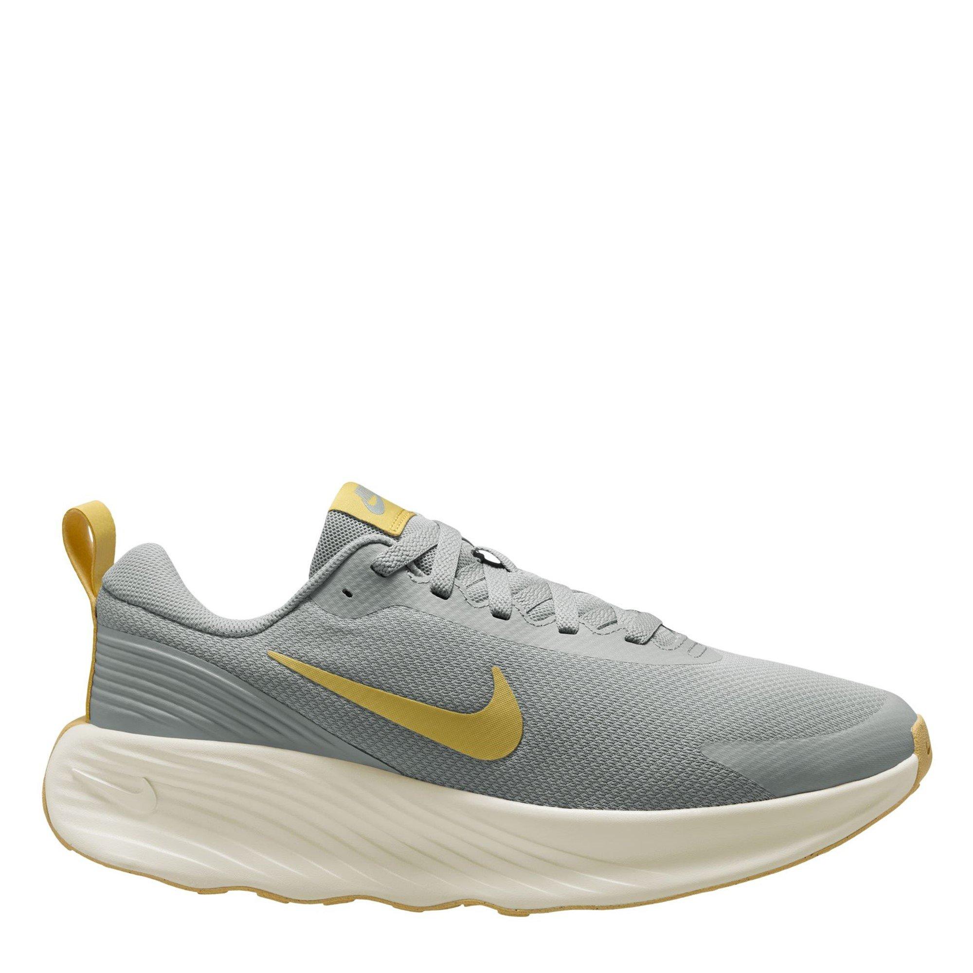 Nike Promina