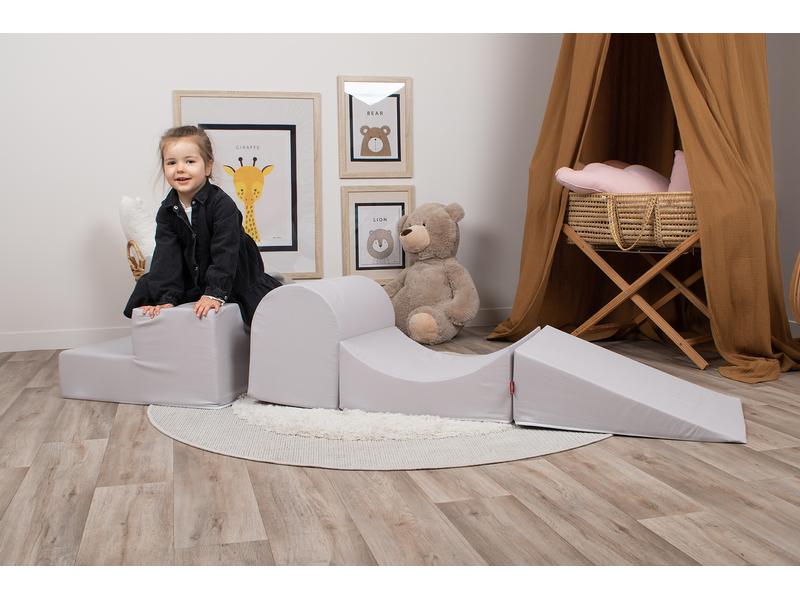 Knorrtoys Spielblöcke Soft Grau 4-teilig Schaumstoff-Bausteine zum Spielen oder Sitzen