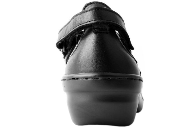 NEW FEET SORT SANDAL