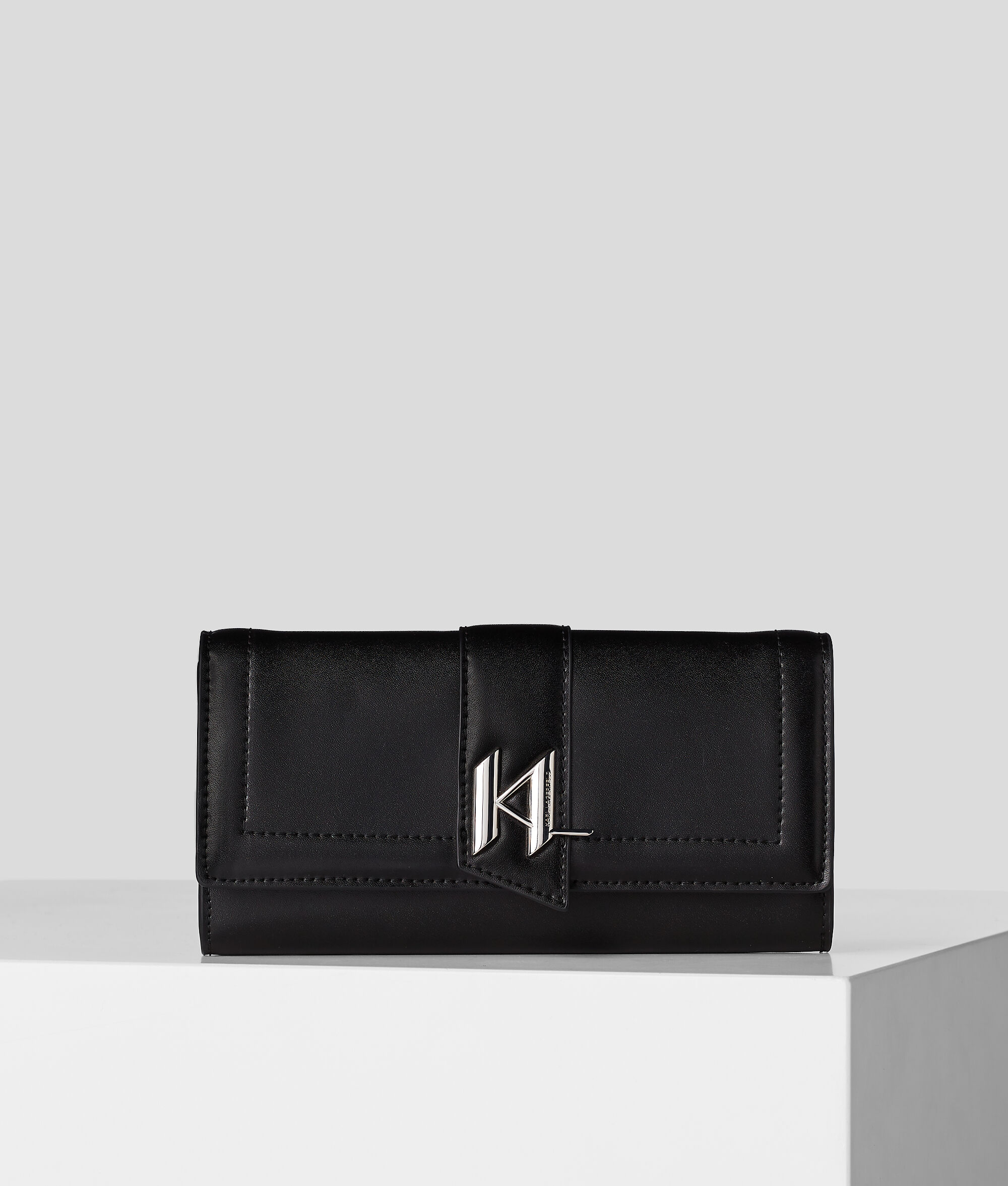 PORTEFEUILLE CONTINENTAL K/SADDLE