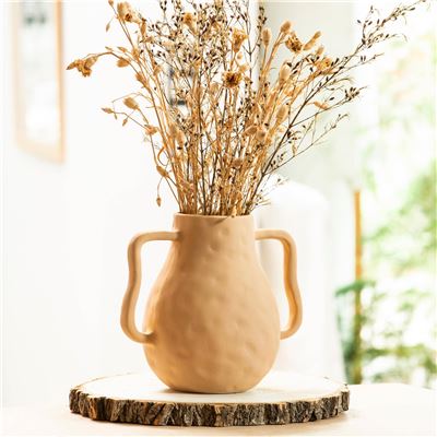 Vase décoratif en terre cuite