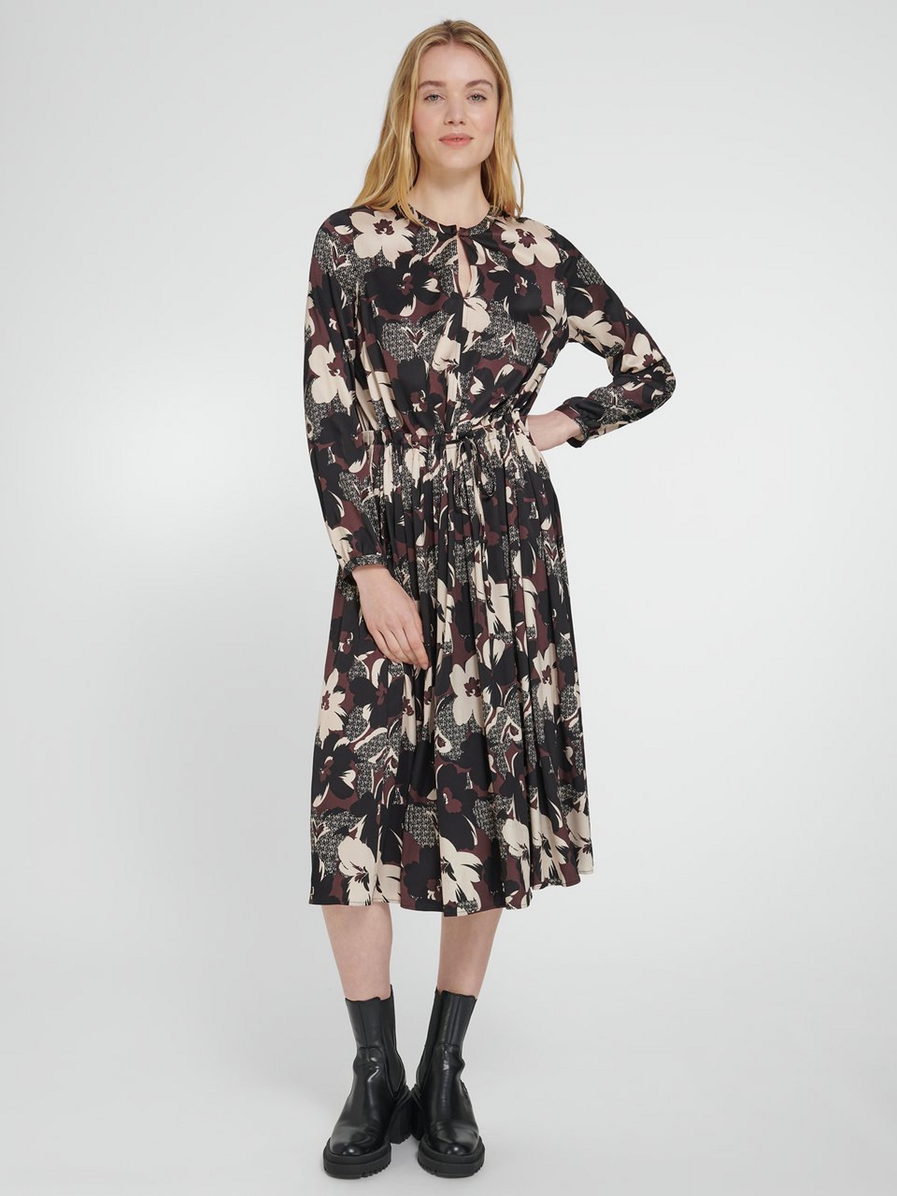 Kleid