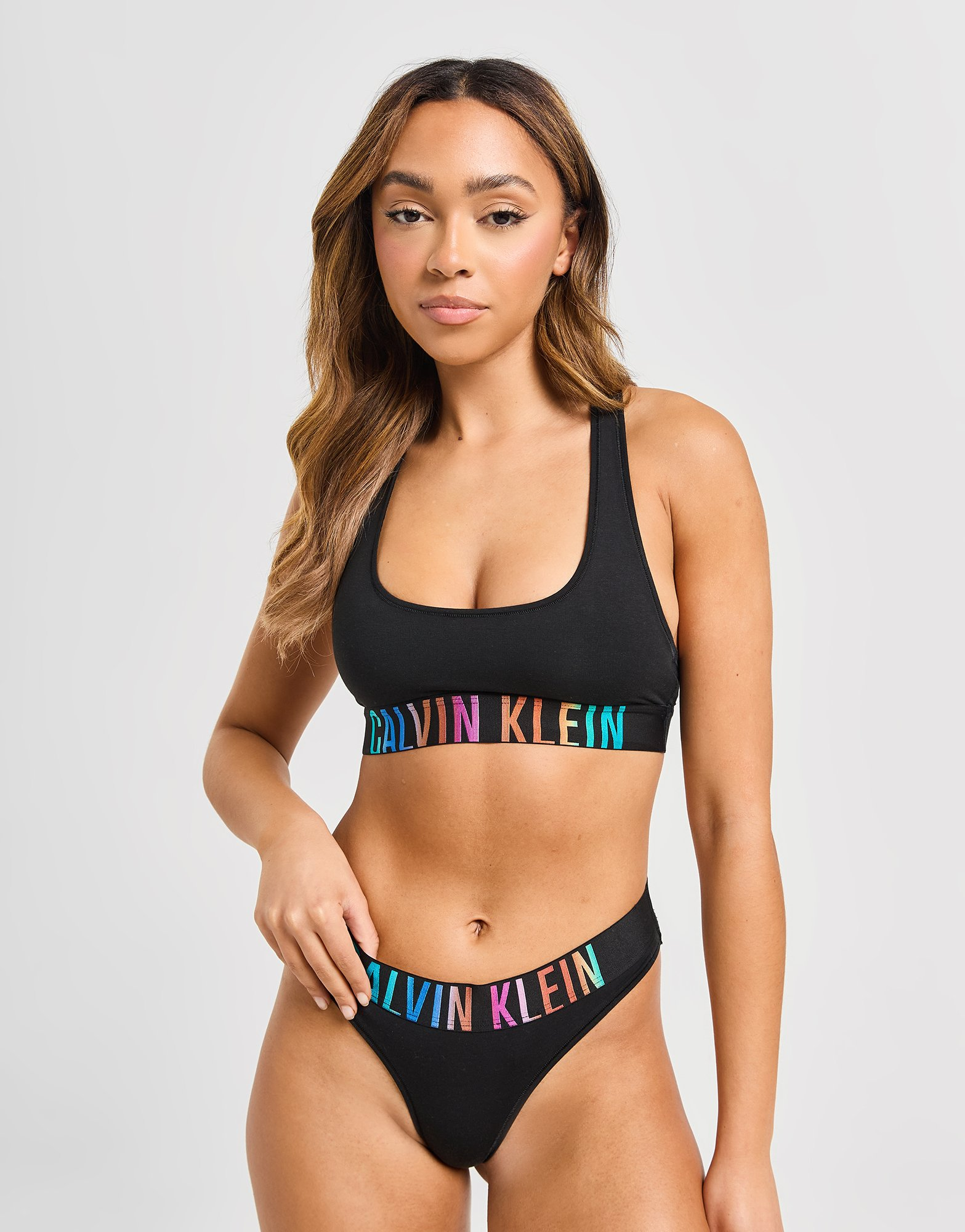 Calvin Klein Underwear String Intense Pride Femme