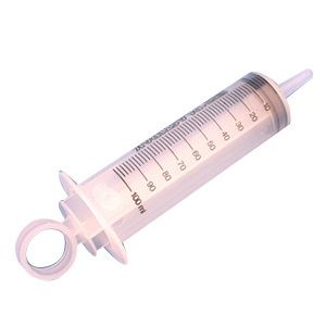 SPRITZE Blasen 100 ml Plast.B-D
