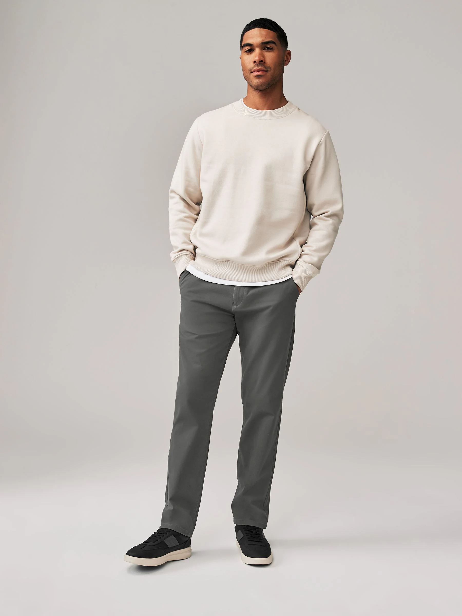 Donkergrijs - Straight fit - Stretchy chino