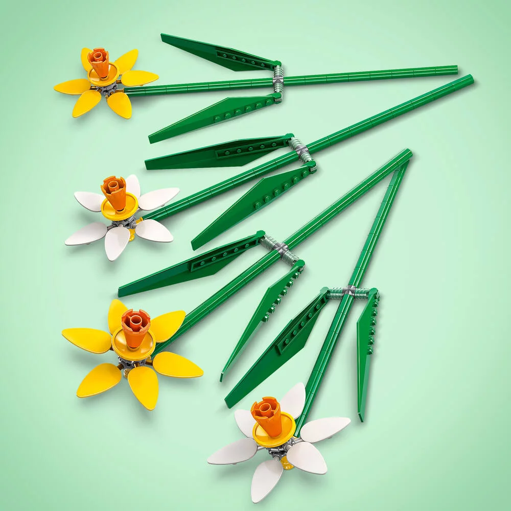 LEGO®ICONIC 40747 - LES JONQUILLES