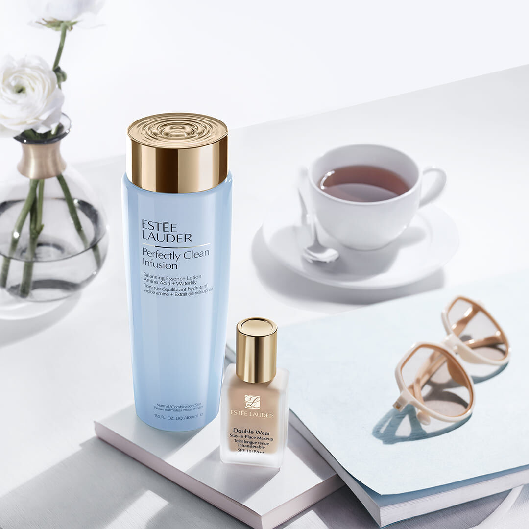Estée Lauder Perfectly Clean Balancing Essence Lotion with Amino Acid + Waterlily - 400ml