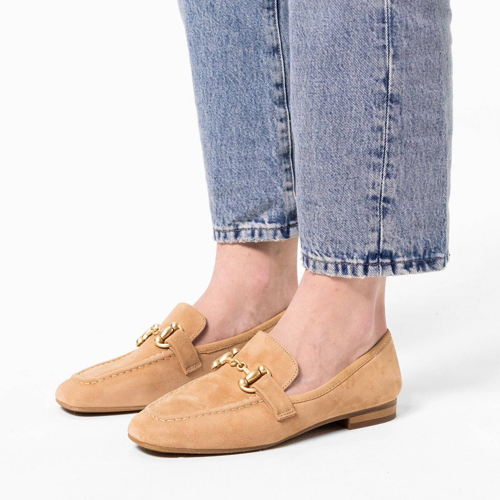 Manfield suède loafers beige