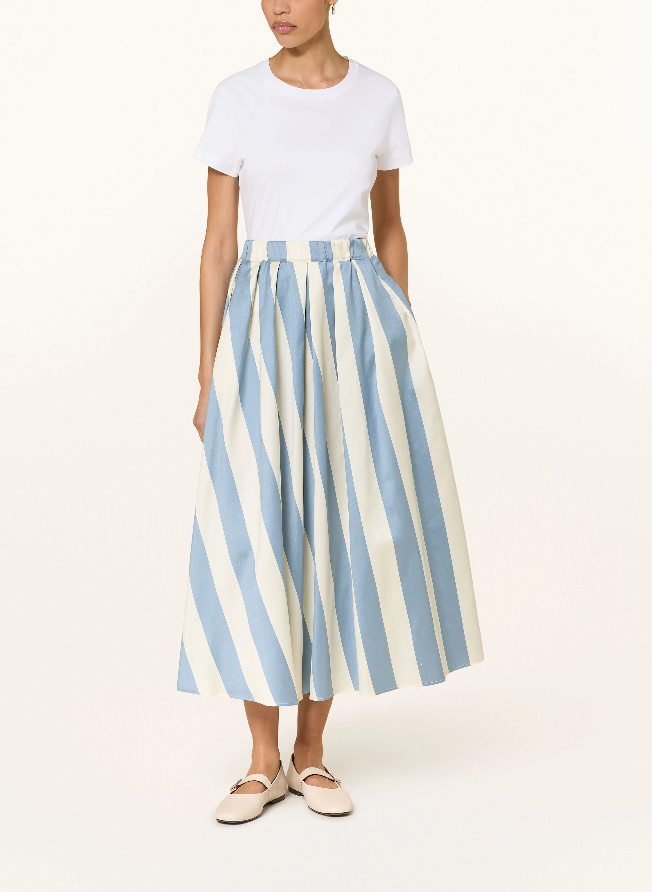 WEEKEND Max Mara Rock VIDIM