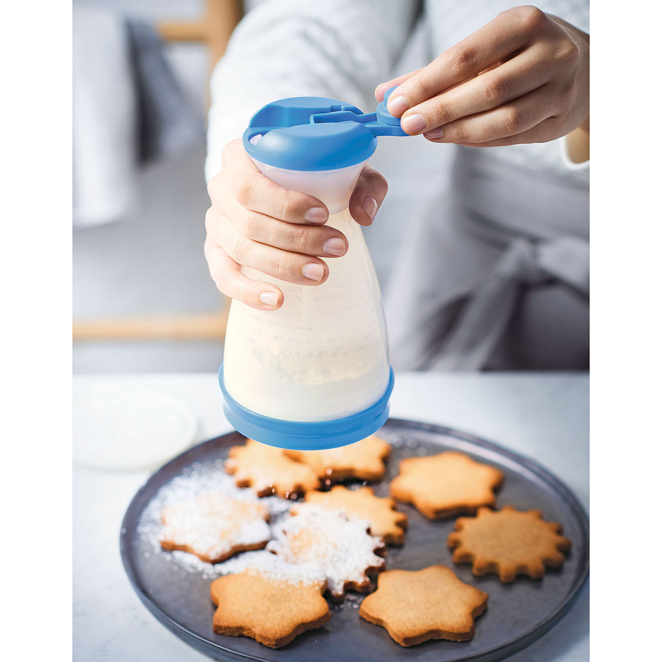 Tupperware Poudreuse Tup bleue - 11x11x18 cm