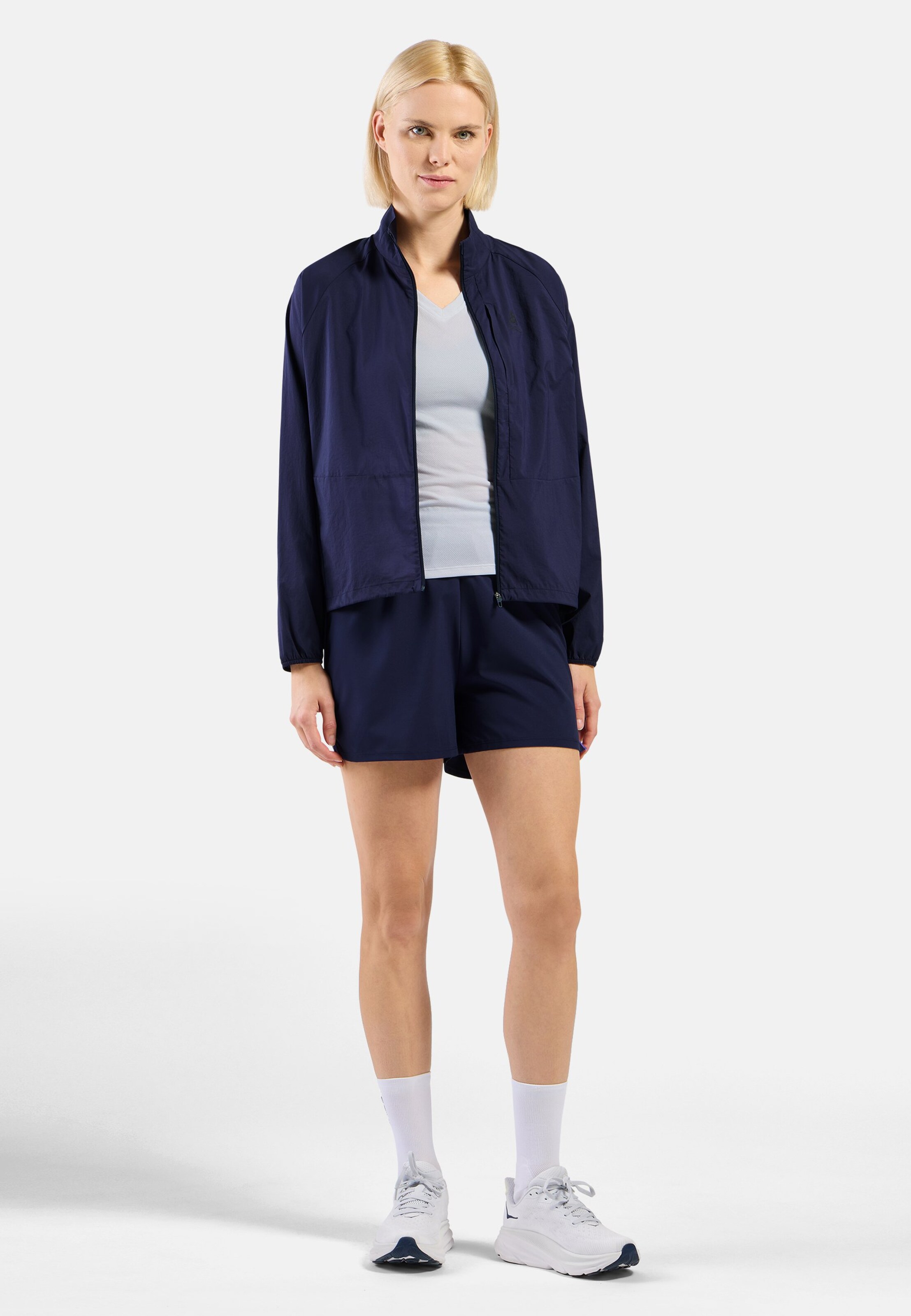 Essentials 4 Inch Laufshorts 2.0 ohne Innenhose in eclipse - afterparty