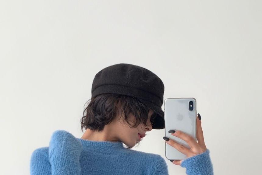 SeoulPop - Slim-fit gebreide top met rechte hals