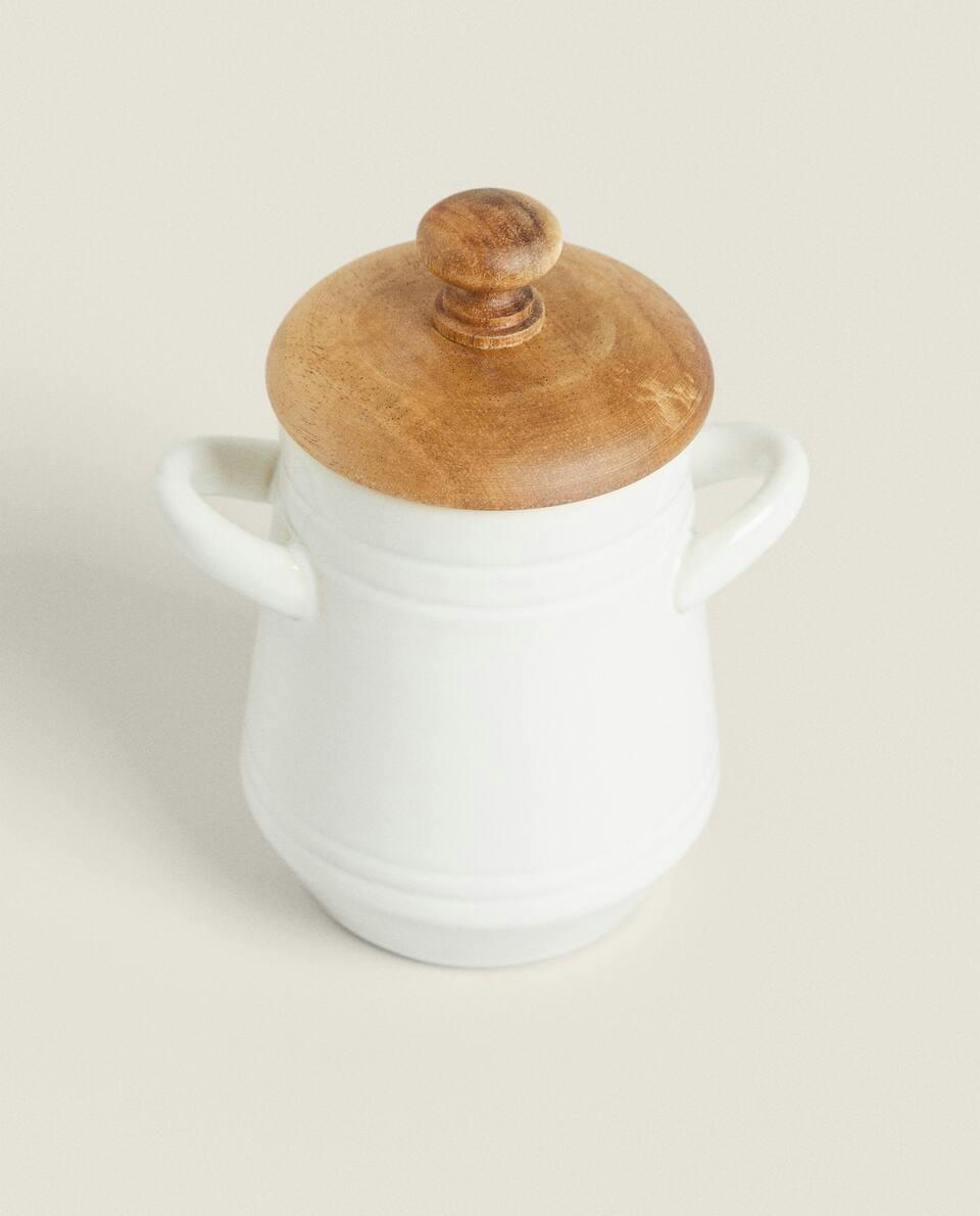 Pote de mel de cerâmica com tampa de madeira