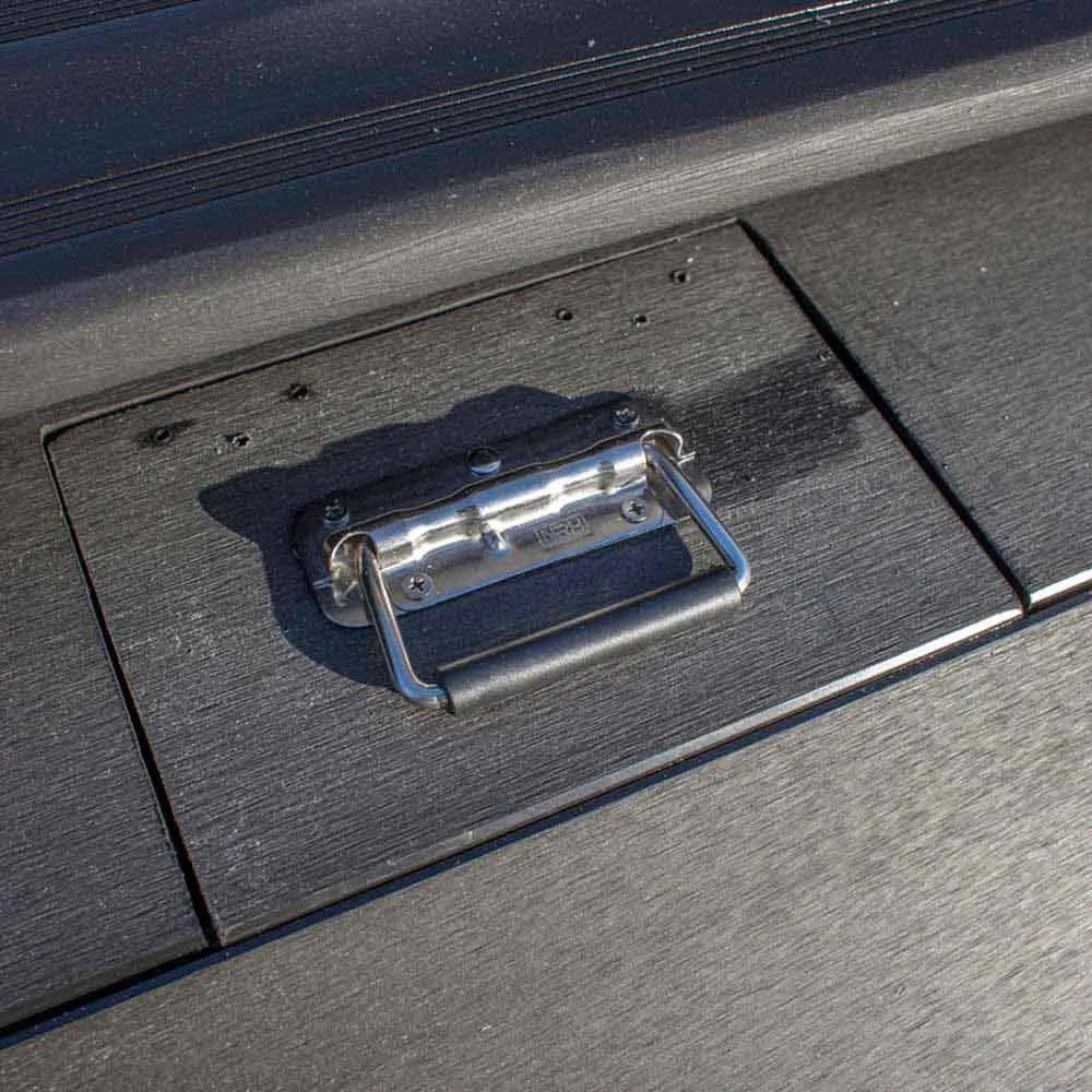 Gre accessories Avantgardistischer Technikraum