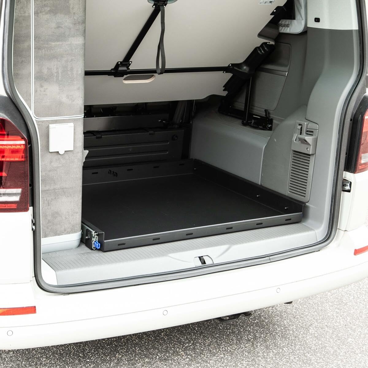 Heckauszug Schublade 800mm für VW T5/T6/T6.1 California Coast und Ocean