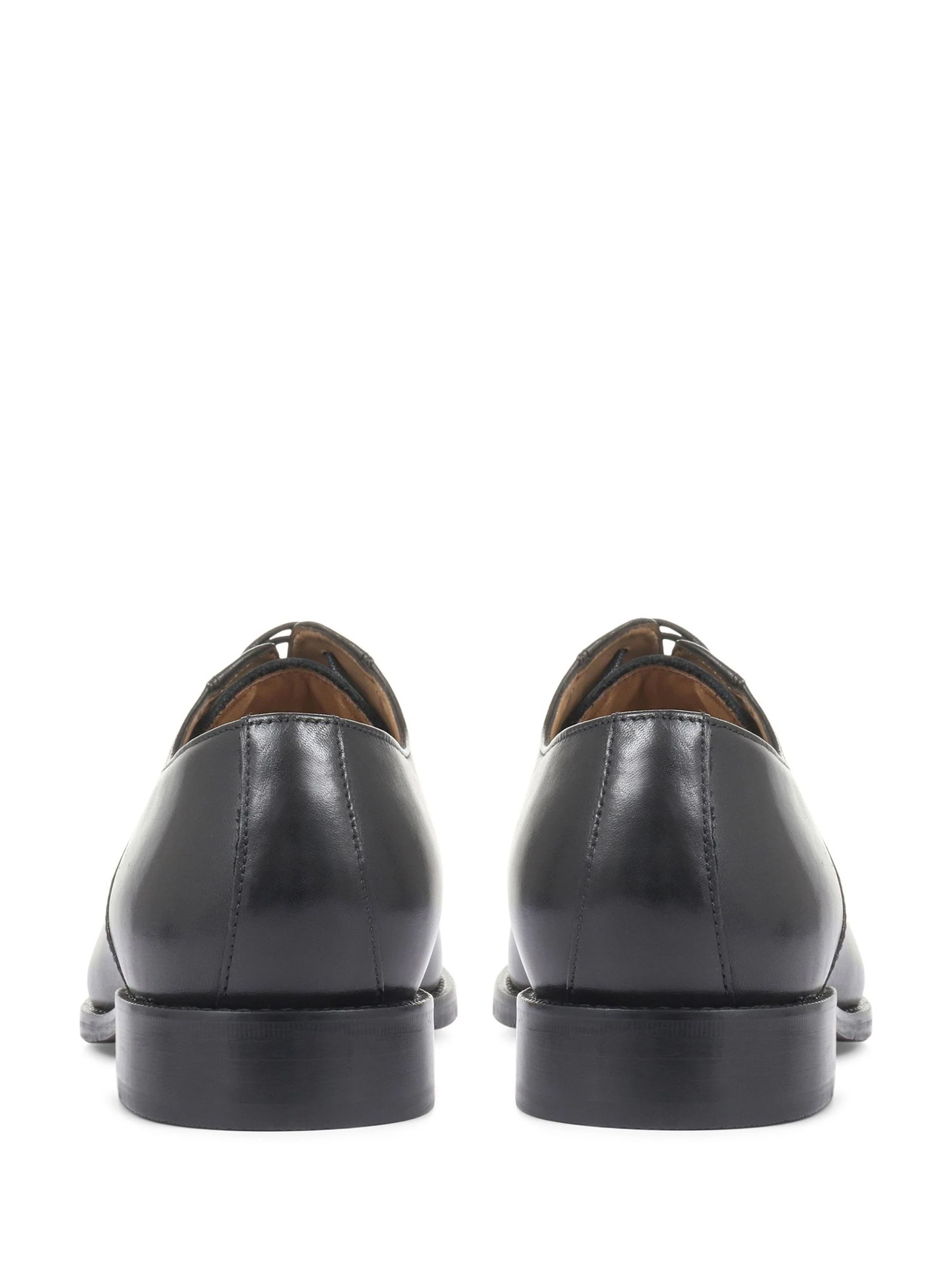 Zwart - Normale Pasvorm - Jones Bootmaker - Modieuze leren veterschoenen voor heren