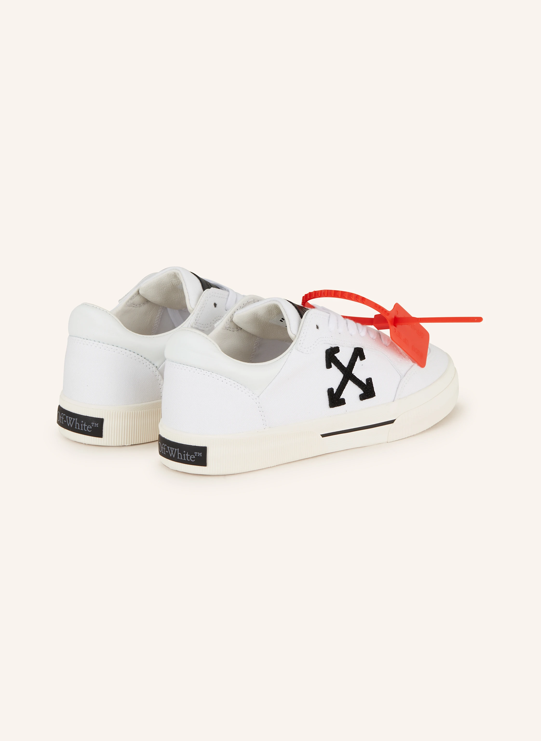 Off-White Sneaker NEW LOW VULCANIZED