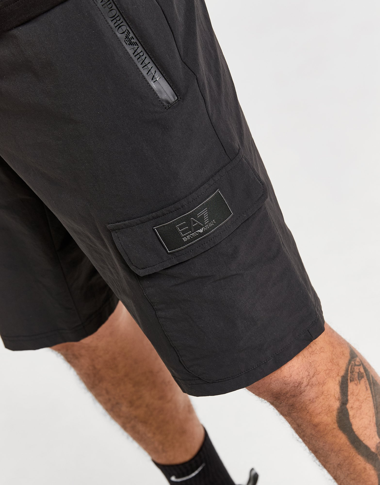 Emporio Armani EA7 Short Cargo Tech Homme