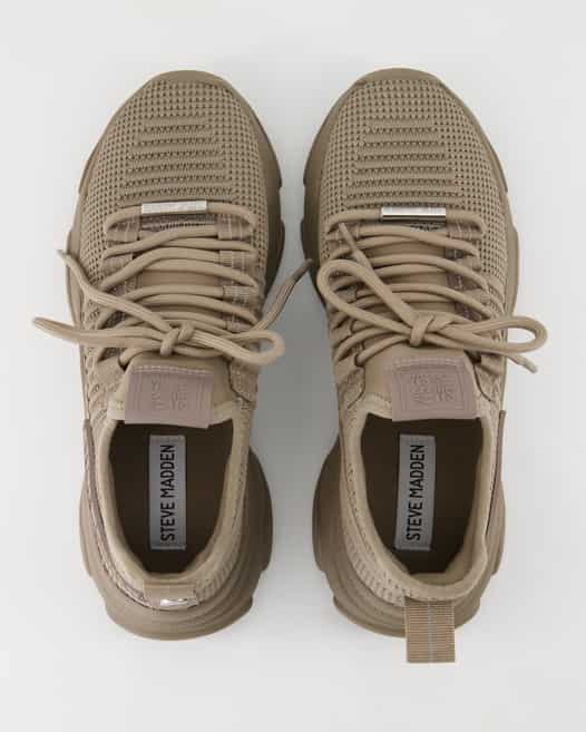 Steve Madden Mac-E Sneaker in Beige