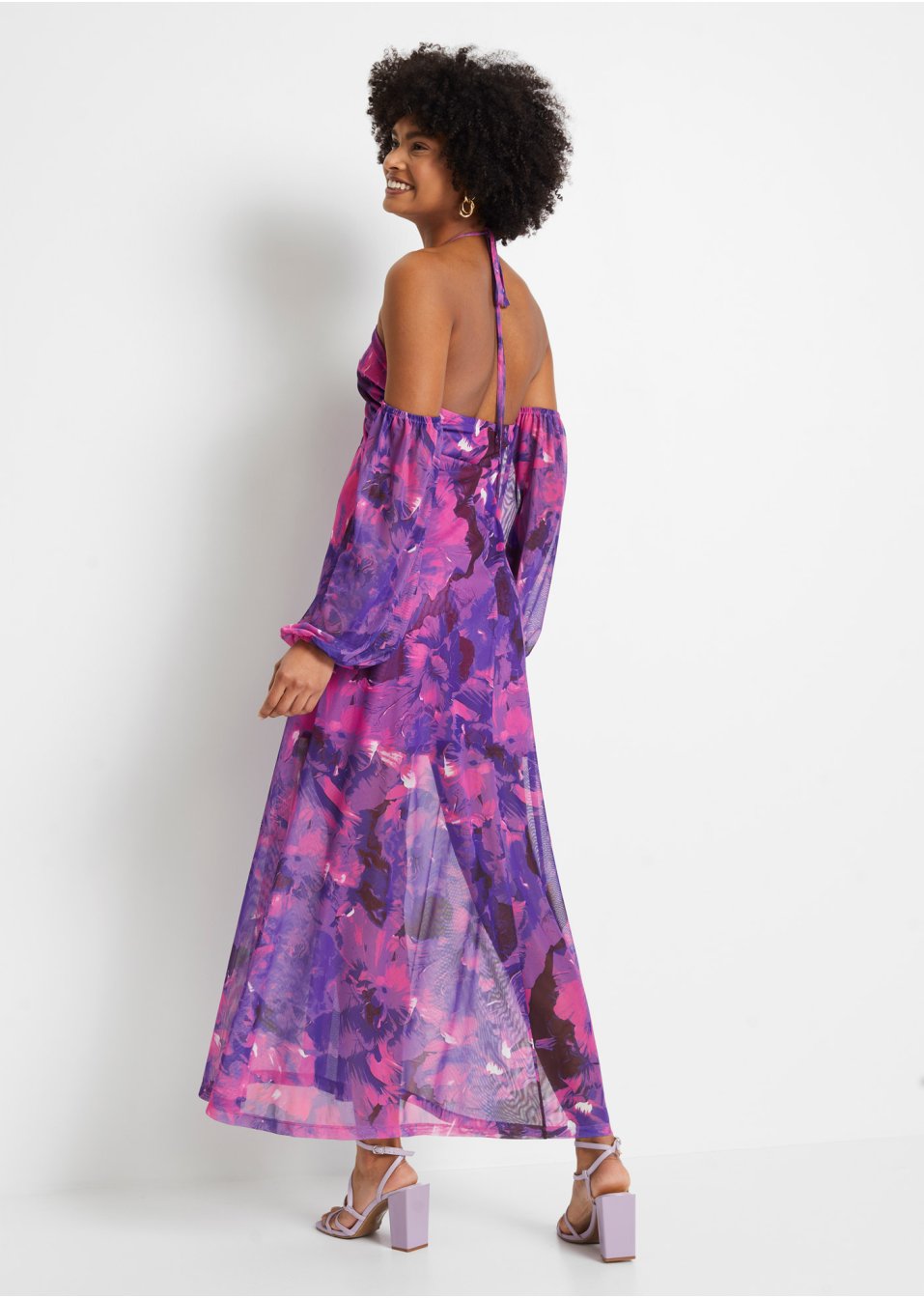 Robe avec fente