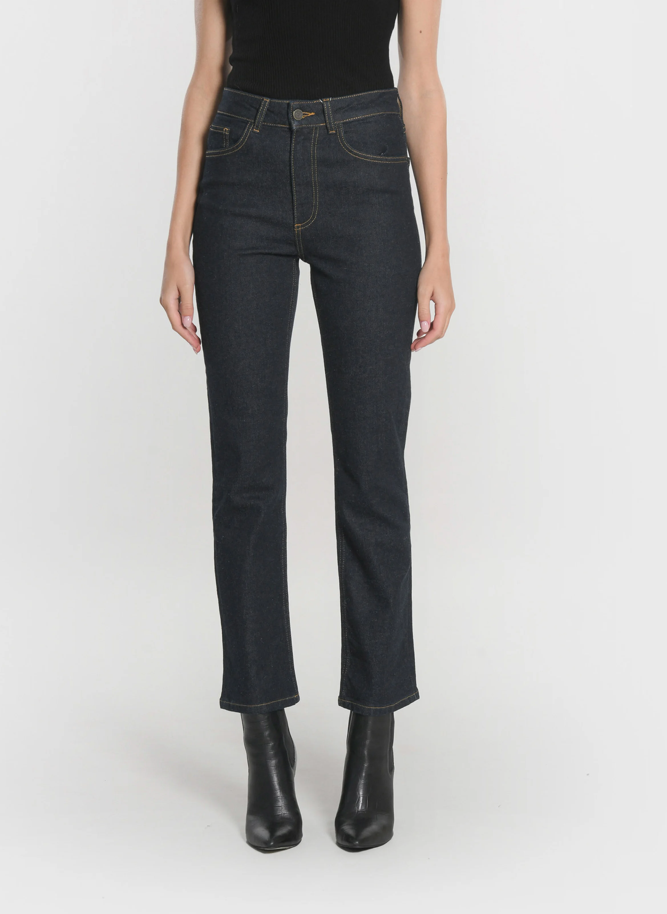 DAISY - Jean droit brut| Noir