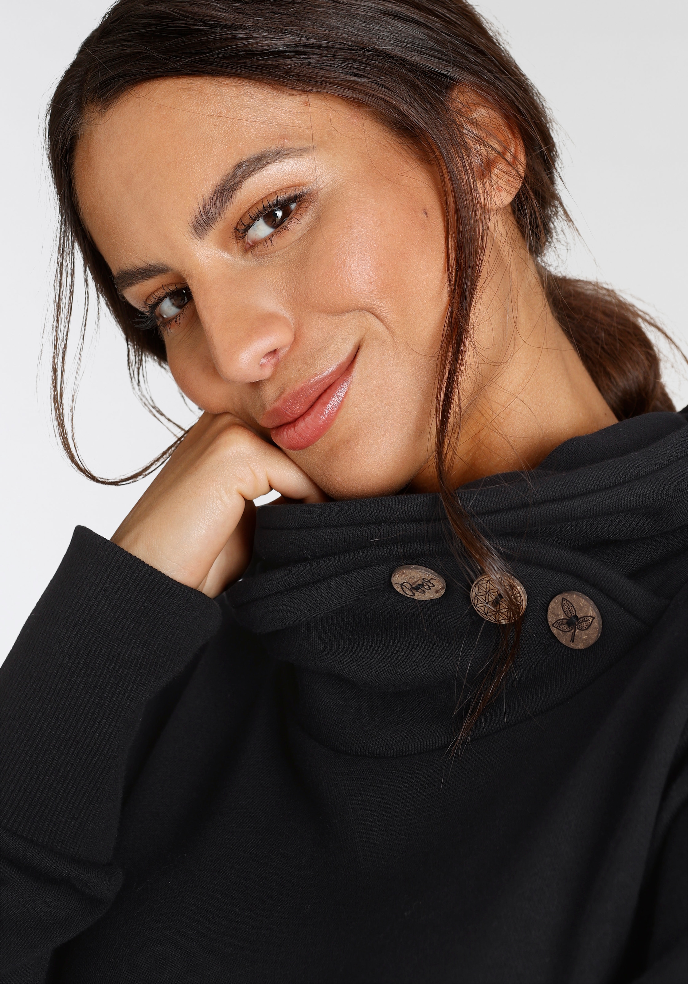 Ragwear Sweatshirt »ANGELLIKA O«, mit asymmetrischem Schalkragen