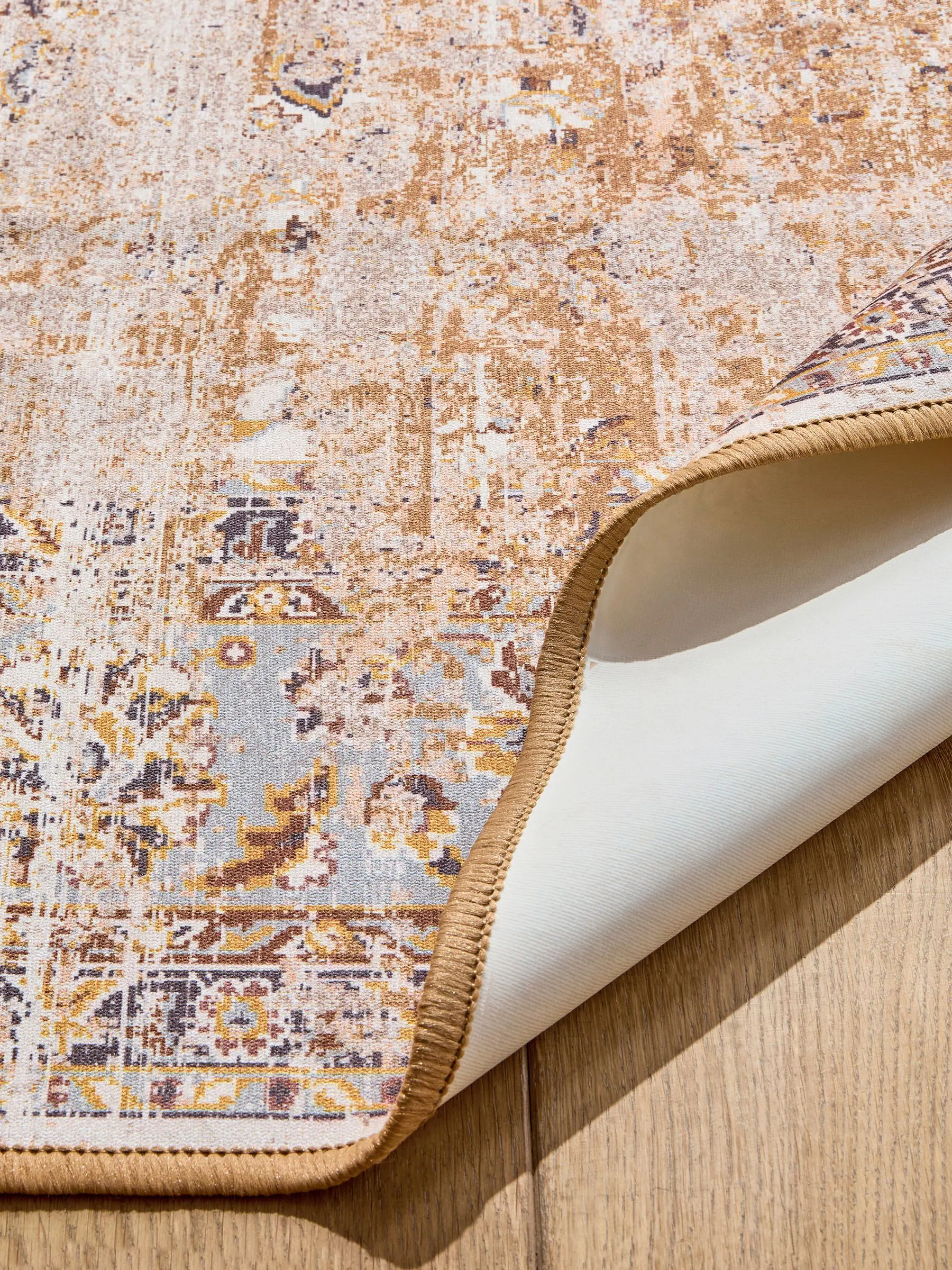 Wasbaar Oosters vloerkleed met emporium-motief