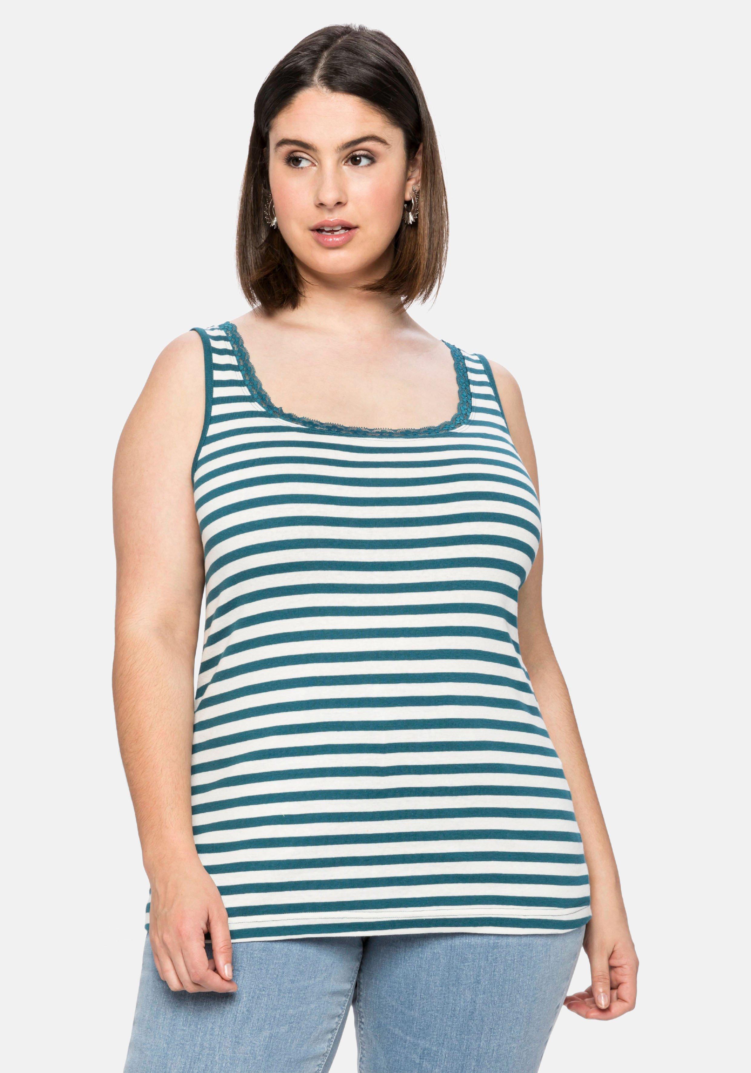Tanktop mit Ringeln und Spitze am Ausschnitt