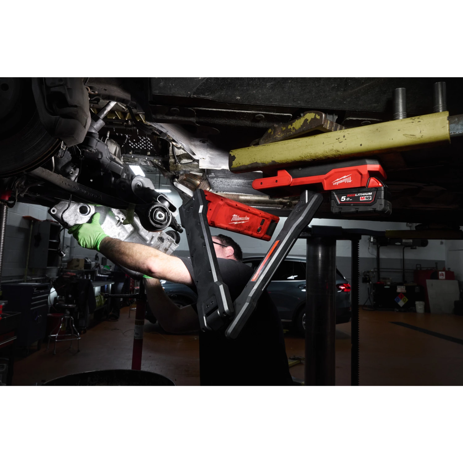 Milwaukee M18 ABL-0 18V Li-Ion Opvouwbare Magneet Lamp - Trueview - 2500Lm