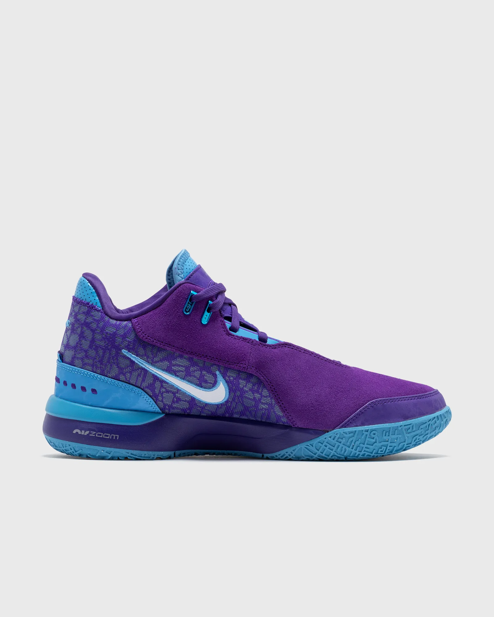 Nike ZM LEBRON NXXT GEN AMPD