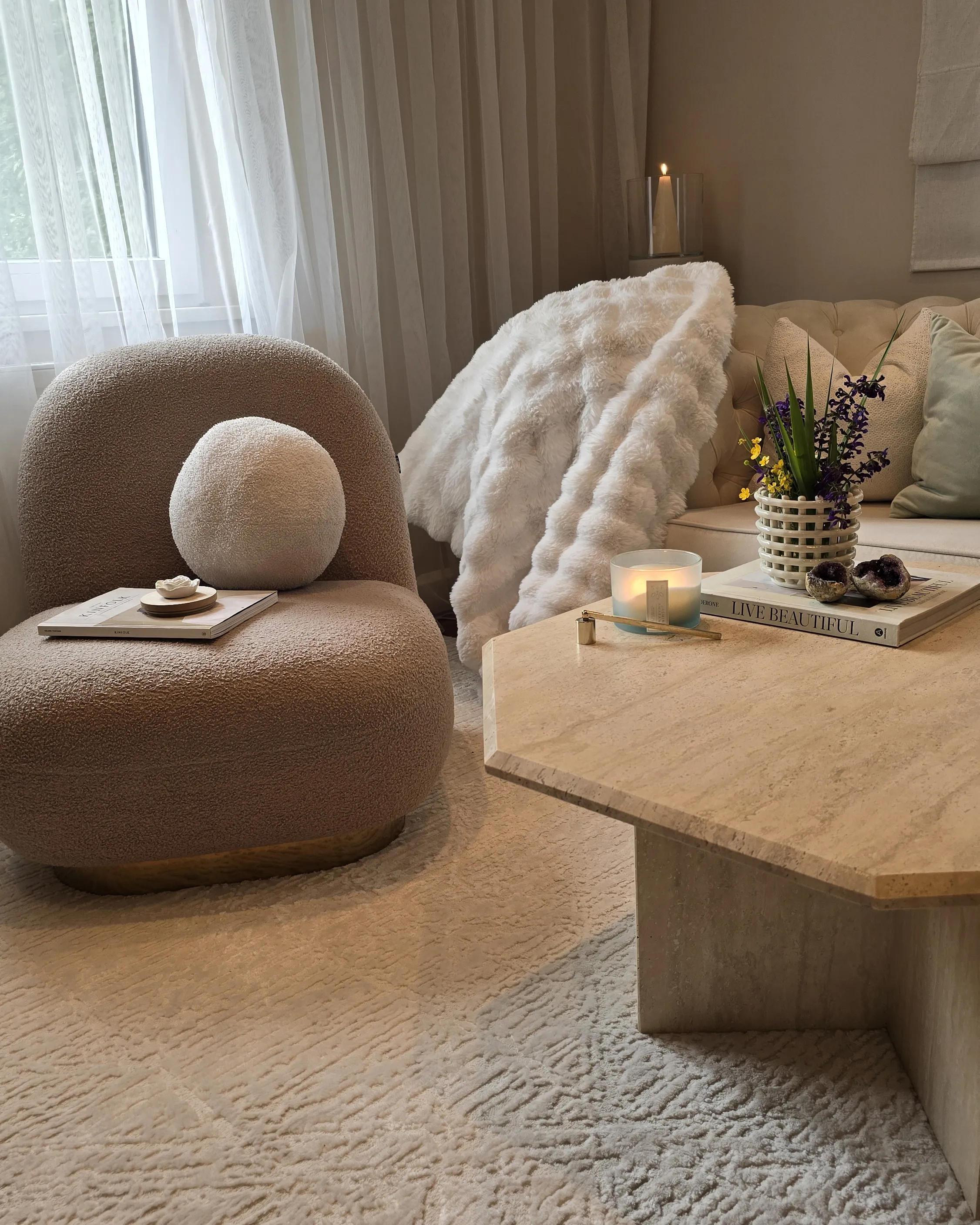 Fauteuil LOVIISA Bouclé Beige