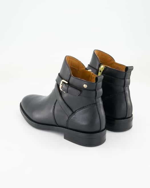 Pikolinos Puertollano Stiefeletten in Schwarz