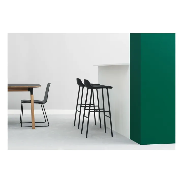 Normann Copenhagen Tabouret Form en chêne | Vert