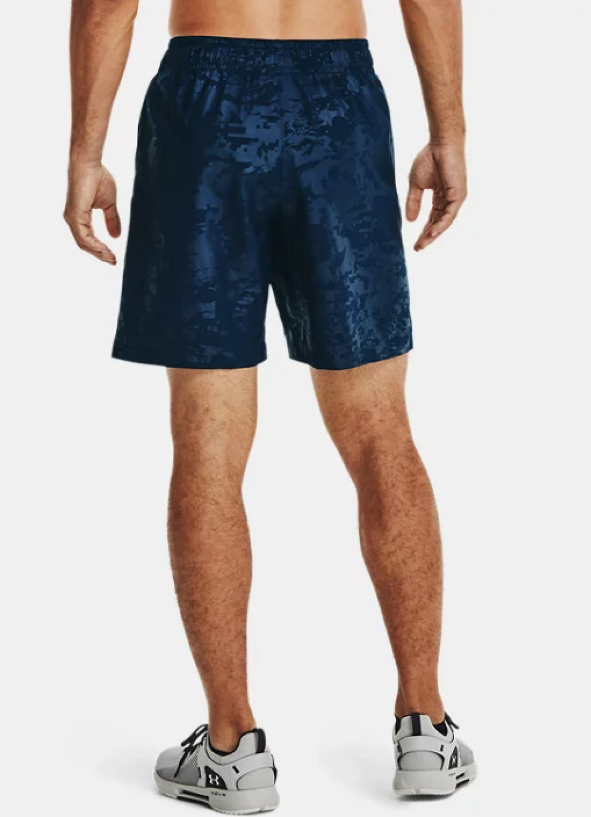 Under Armour<br>Woven Emboss