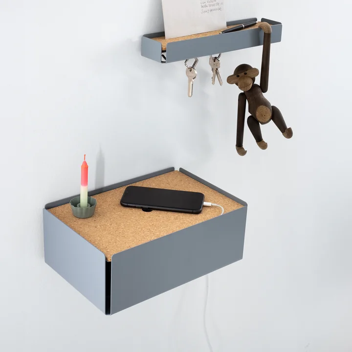Konstantin Slawinski - Charge-Box, weiss / Filz rot