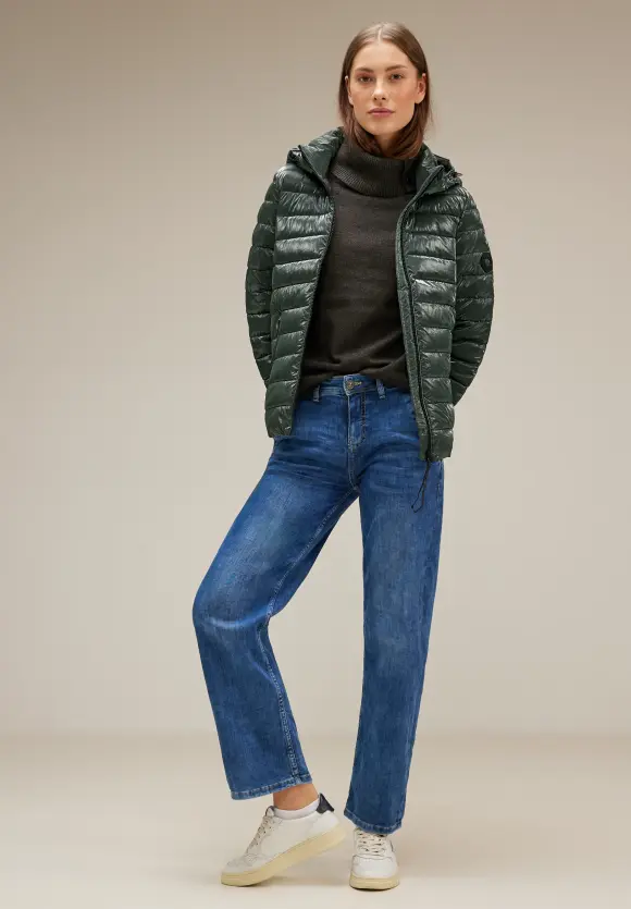 Kurze Glanz Steppjacke - verdant green