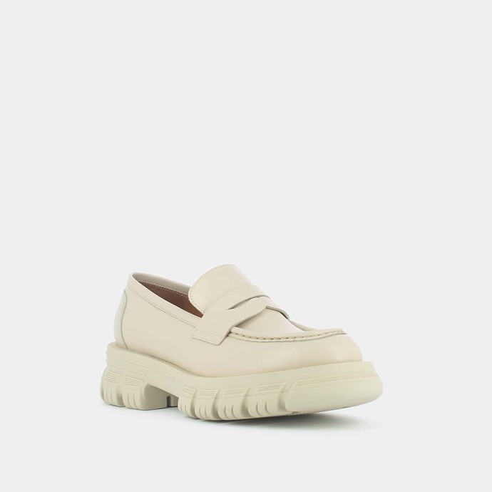Mocassins à semelles crantées  en cuir glacé écru