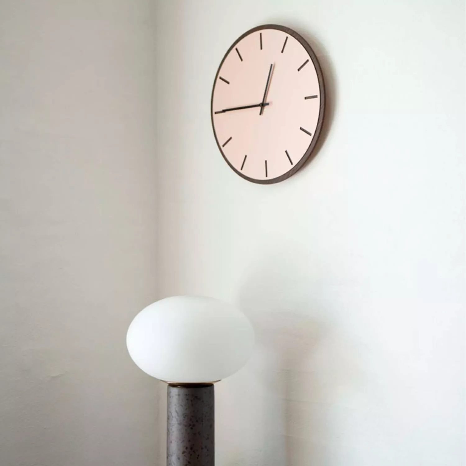 Hemverk Dark Oak Powder Vægur 704418038112