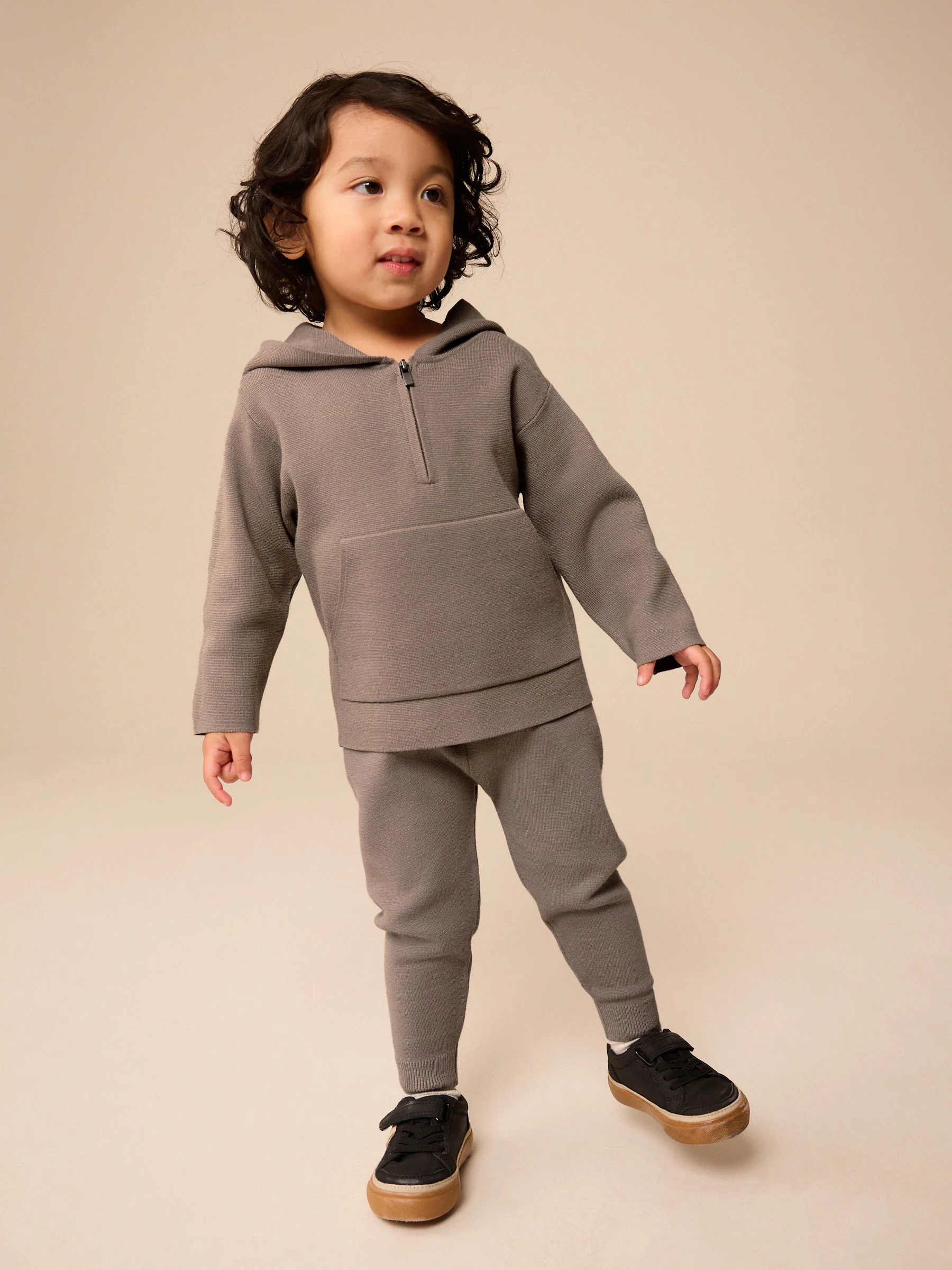 Neutraal - Set van gebreide hoodie met ritssluiting en joggingbroek in utility-stijl (3mnd-7jr)