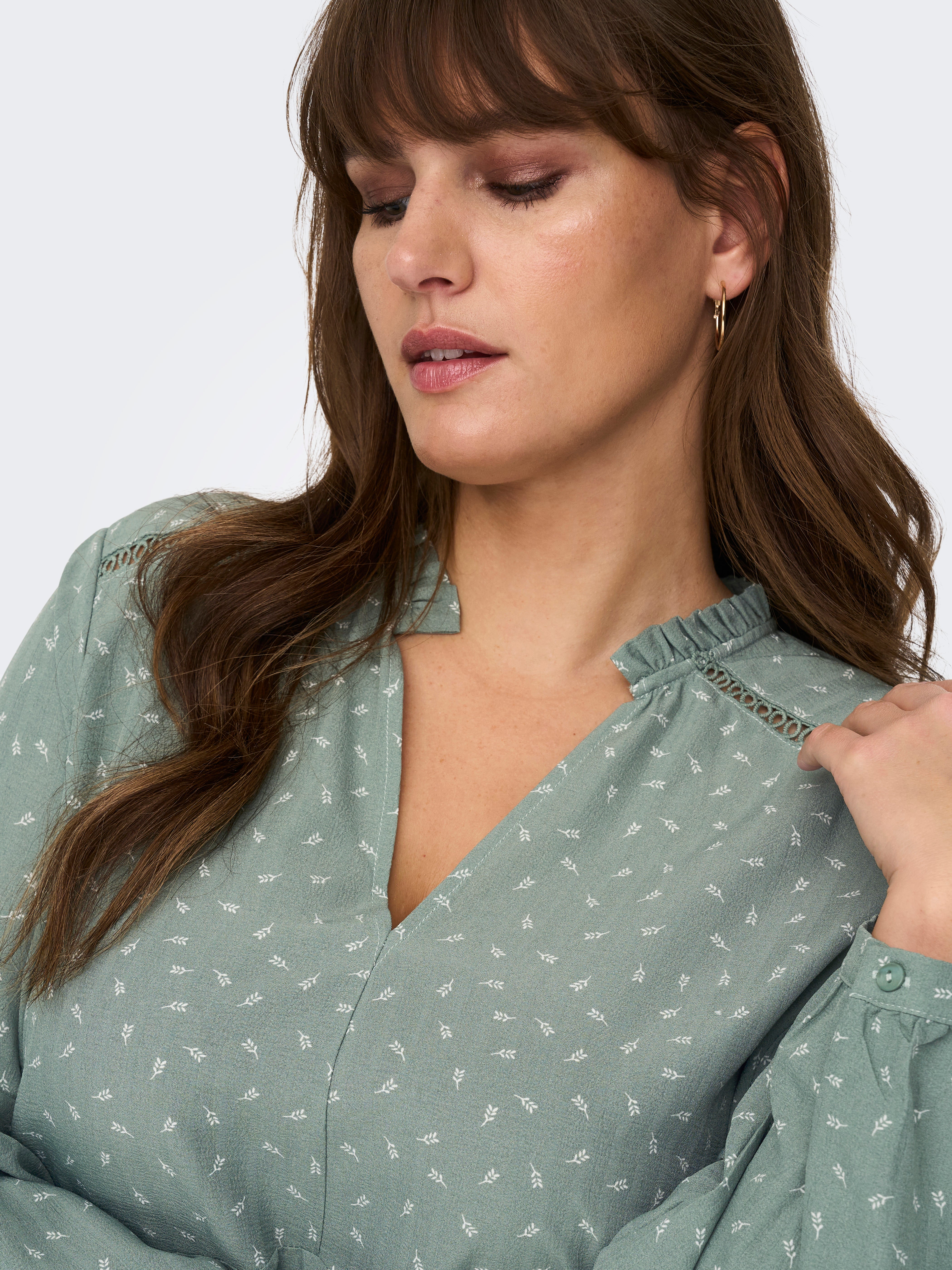 CARNIKOLAMA Kurzes Kleid Lily Pad