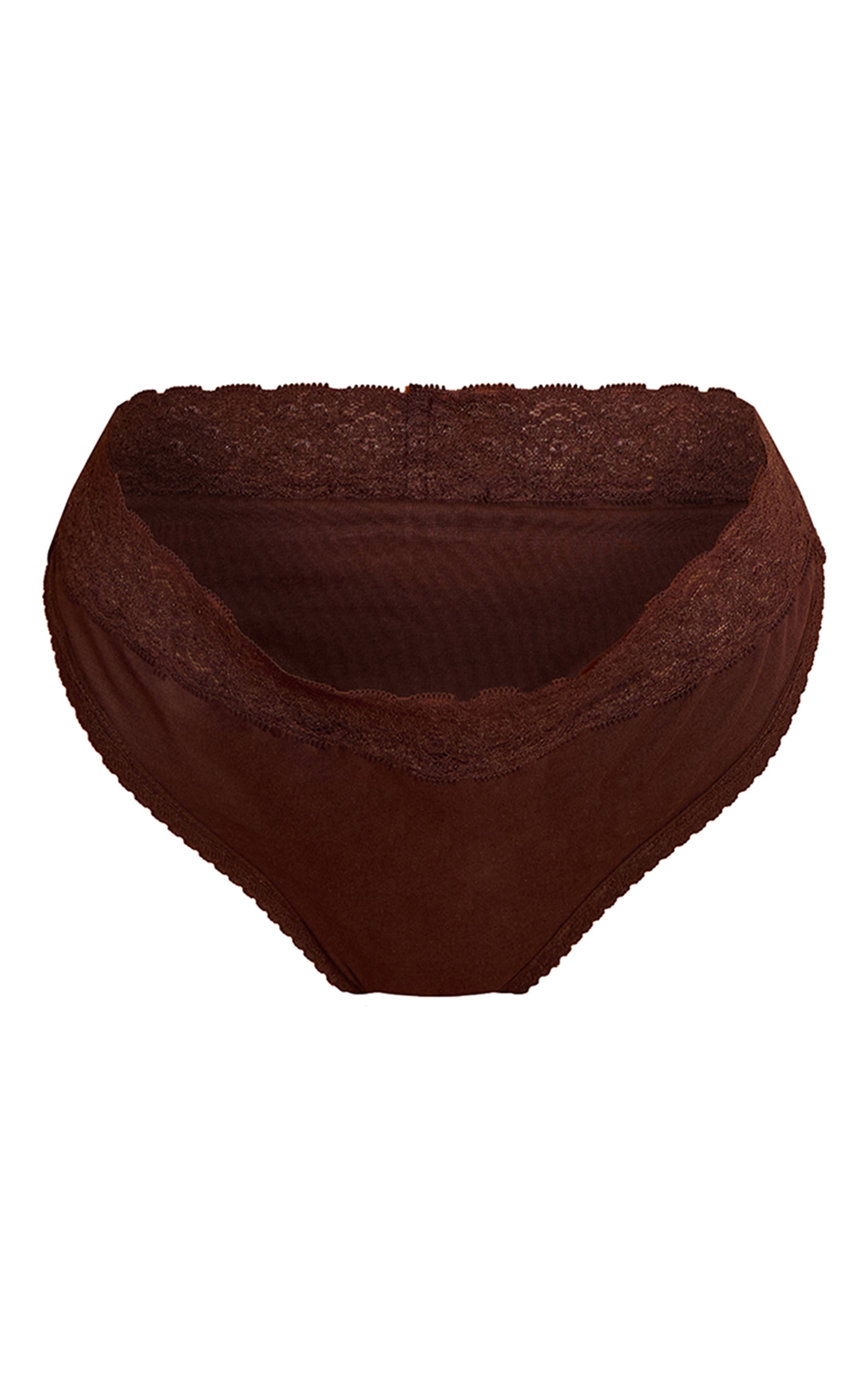 Chocolat Culotte À Bordure En Dentelle