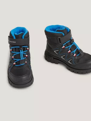 Botas de cano curto impermeáveis com cadarço
