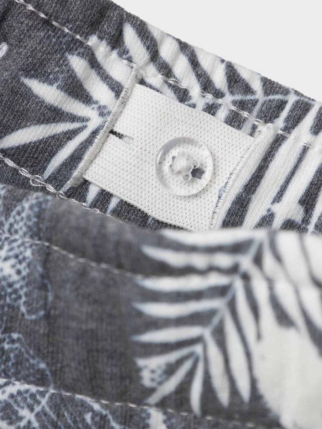 NAME IT casual short NKMFARVEL met all over print donkerblauw/wit